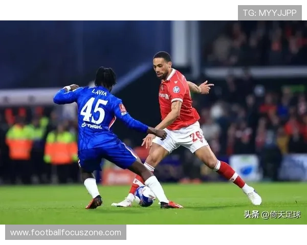 最新战况分析：哪支球队将在今晚足球比赛中脱颖而出赢得胜利